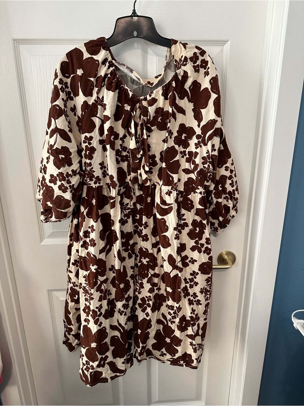 The Lullaby Club Cream and Brown Floral Tie-Neck Dress